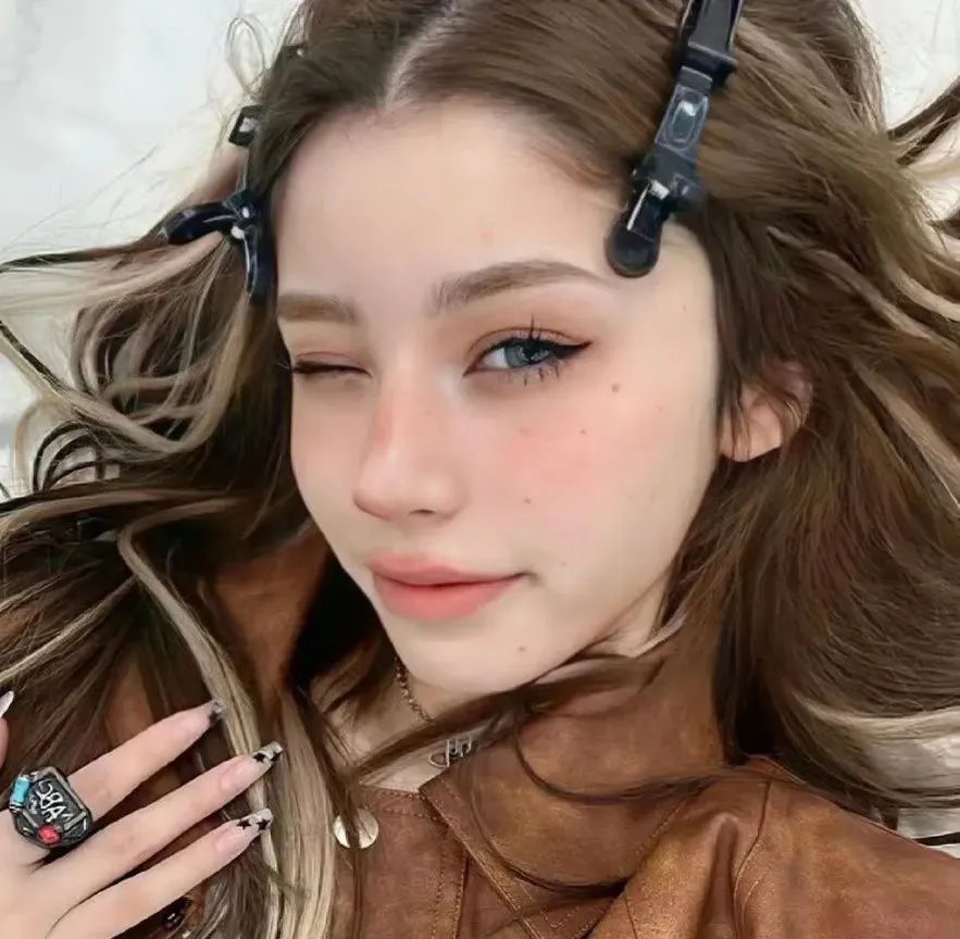 洞穴里的医院